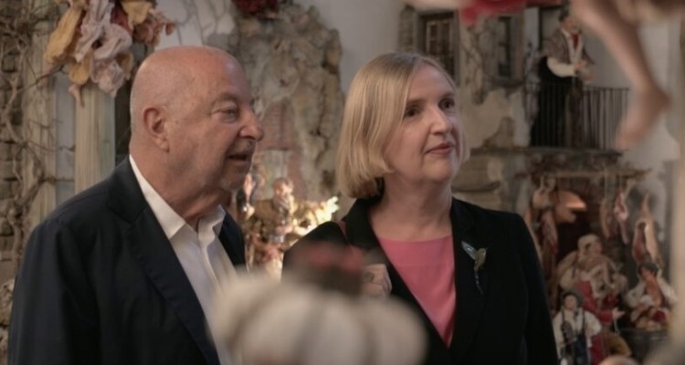 Marino-Niola-ed-Elisabetta-Moro-raccontano-Napoli-la-citta-presepe-1024x454